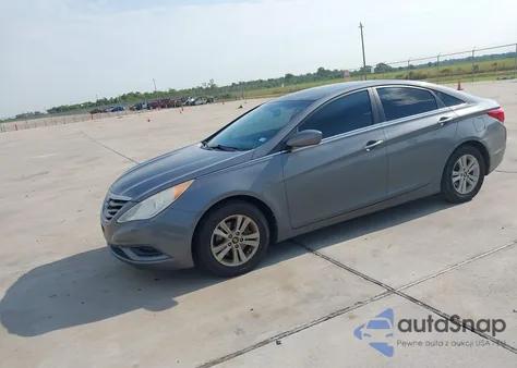 2013 Hyundai Sonata Gls from USA, damaged, VIN 5NPEB4AC3DH738352